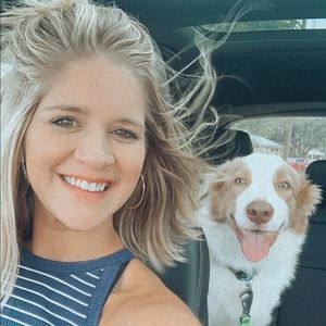 Meet your Posher, Courtney